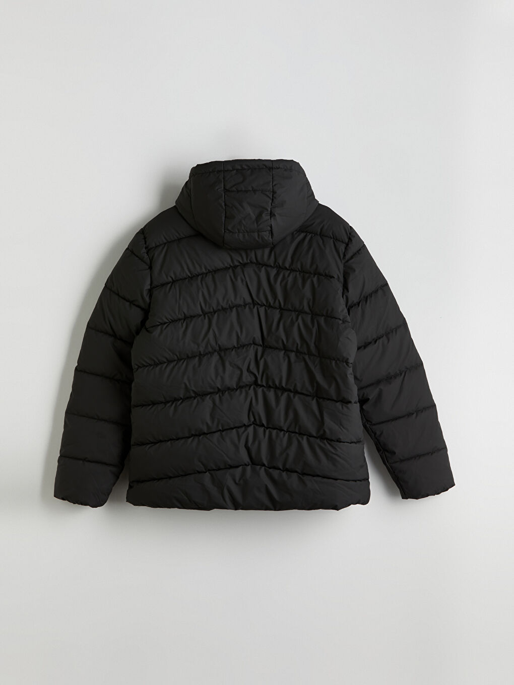 Siyah Standart Kalıp Kapüşonlu Erkek Şişme Mont-7