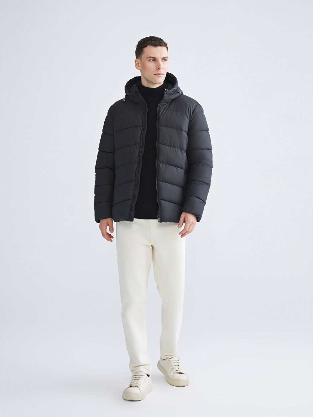 LCWAIKIKI Classic Standard Fit Hooded Men's Puffer Coat -W54476Z8-CVL