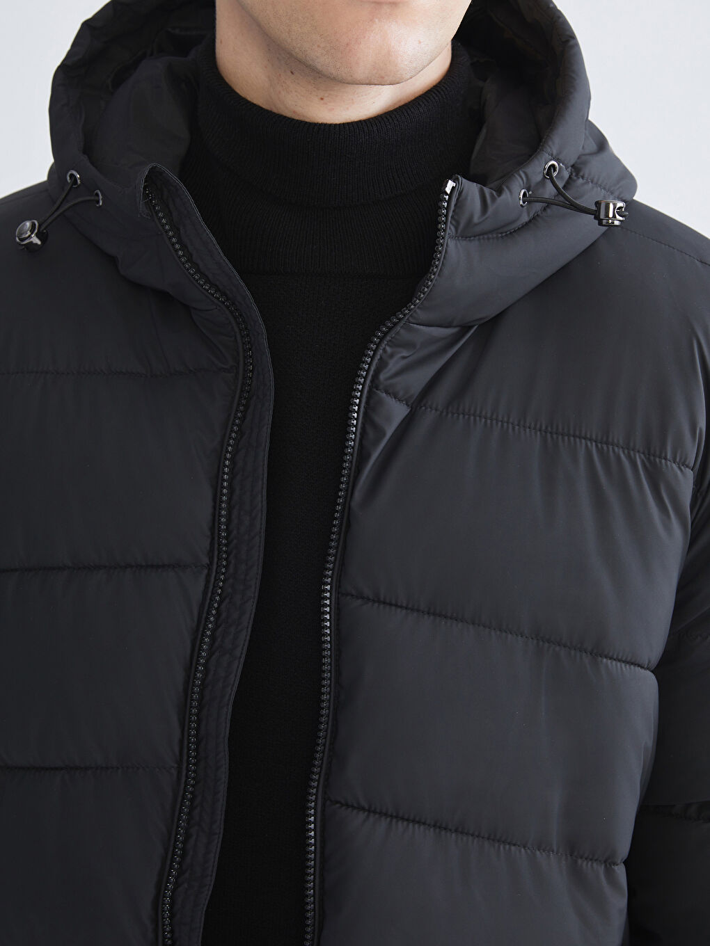 LCWAIKIKI Classic Standard Fit Hooded Men's Puffer Coat -W54476Z8-CVL