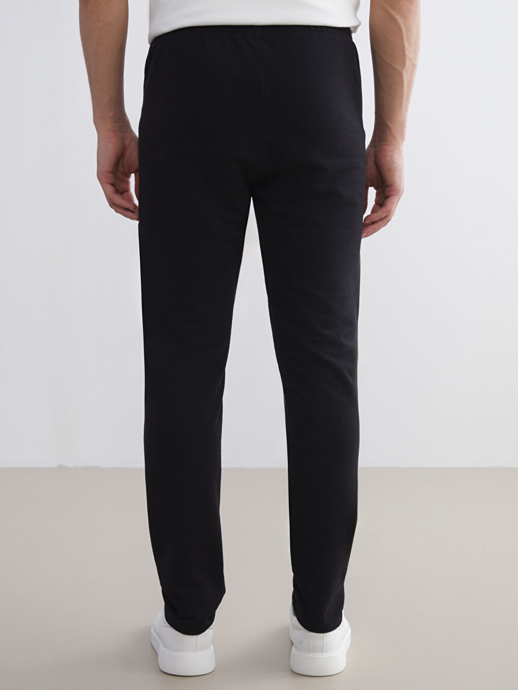 Standard Fit Men's Sweatpants-6