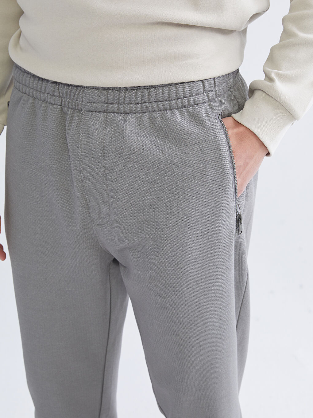 LCWAIKIKI كلاسيك پانتۆڵی ئارەقە فیتی ئاسایی بۆ پیاوان -W54484Z8-LAL