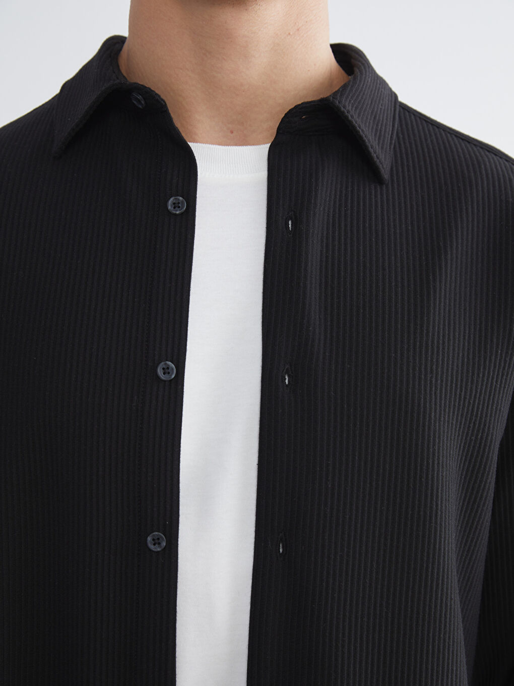 Сорочка чоловіча вільного крою з довгими рукавами-2