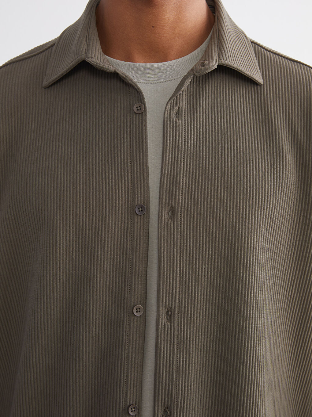 Сорочка чоловіча вільного крою з довгими рукавами-2