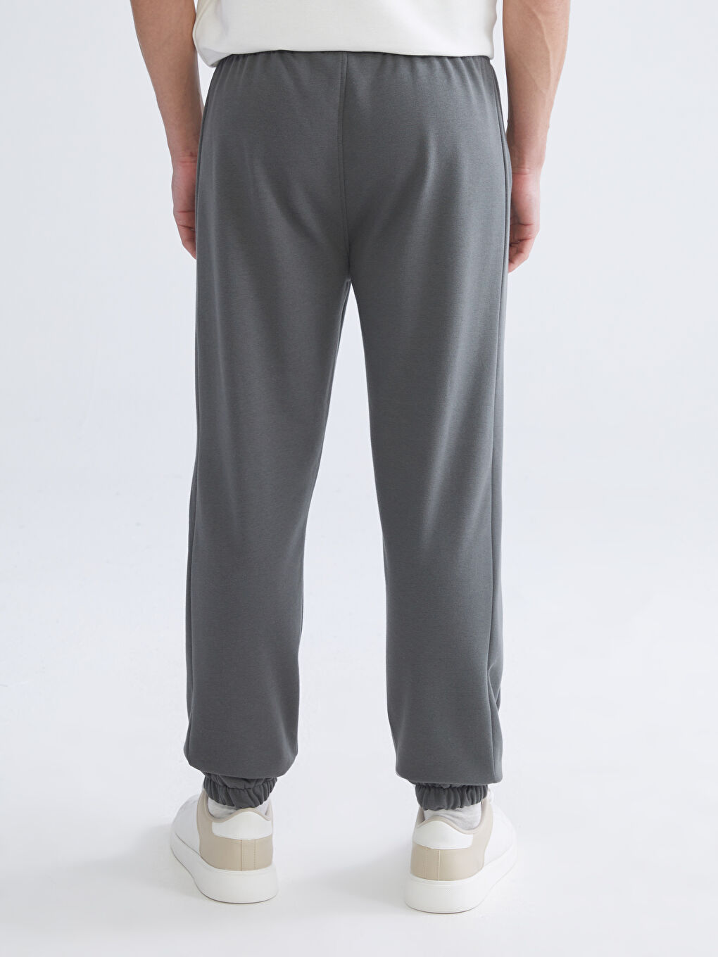 Antrasit Rahat Kalıp Erkek Jogger Eşofman Altı-7