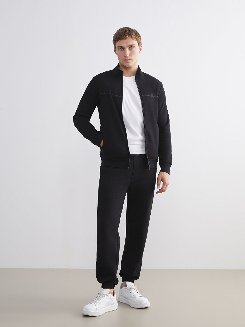 Relaxed Fit Men's Jogger Sweatpants