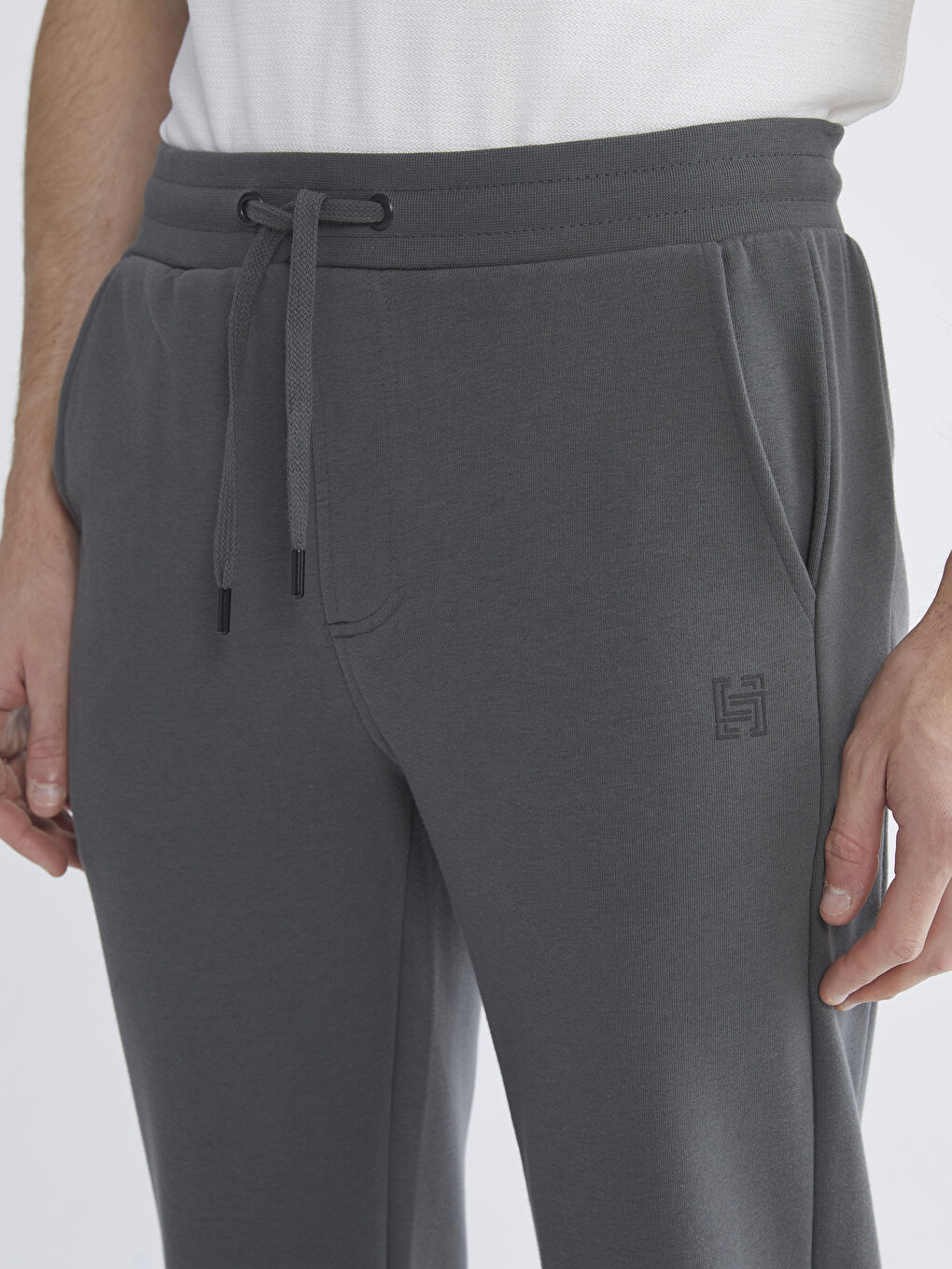 Antrasit Rahat Kalıp Erkek Jogger Eşofman Altı-4