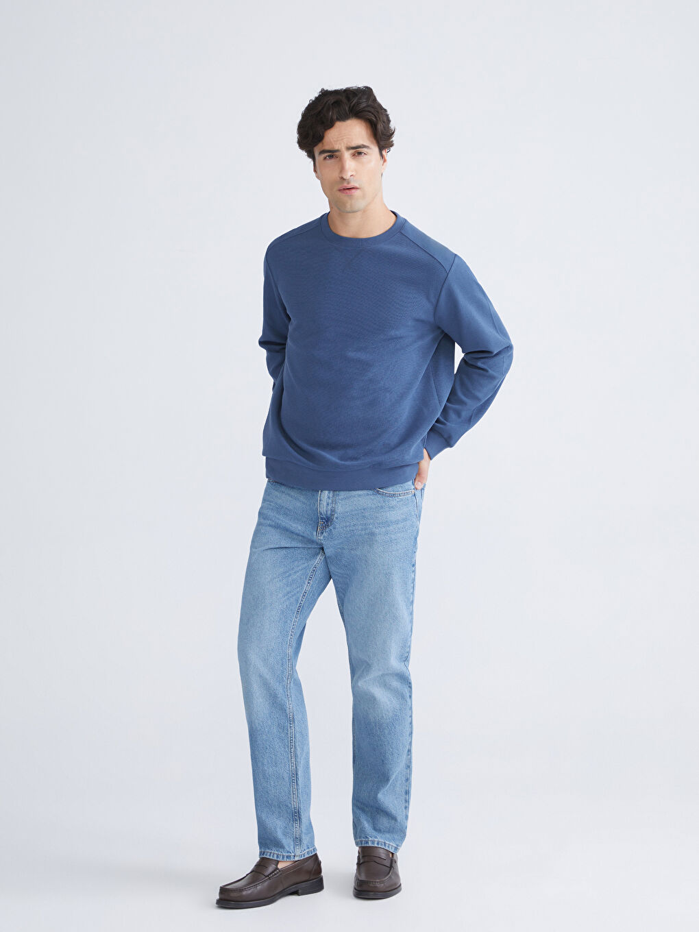LC WAIKIKI Crew Neck Men's Sweatshirt -W54515Z8-Z7N