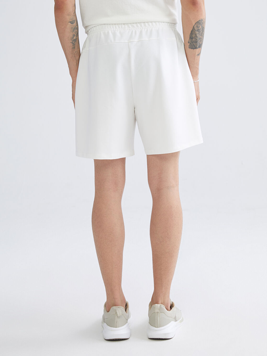 Ekru Rahat Kalıp Erkek Spor Şort-3