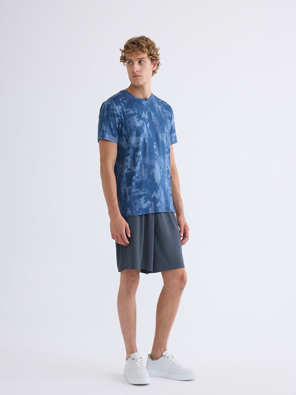 İndigo Bisiklet Yaka Desenli Erkek Spor Tişört-1