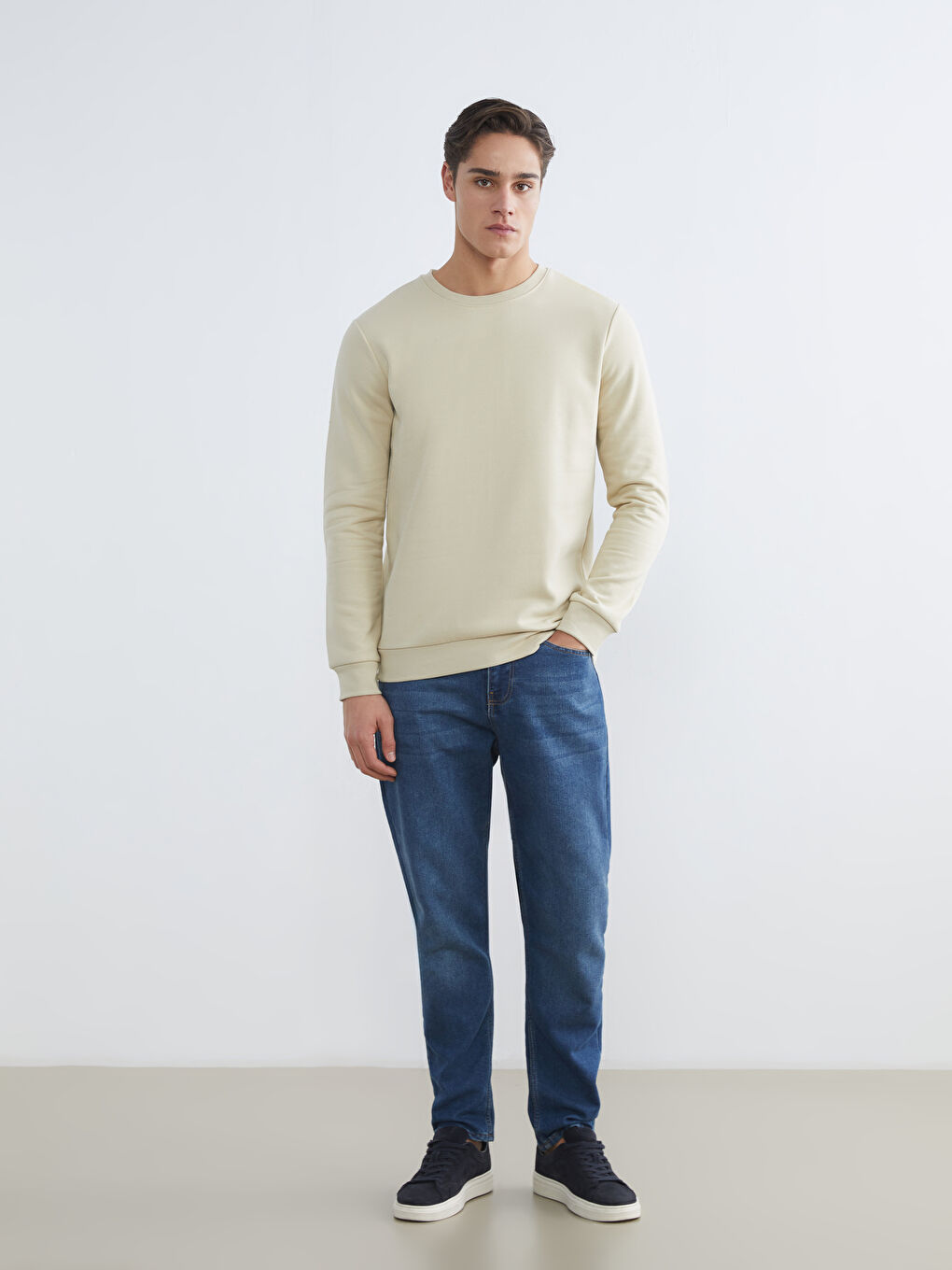 Bej Bisiklet Yaka Erkek Kalın Sweatshirt-1