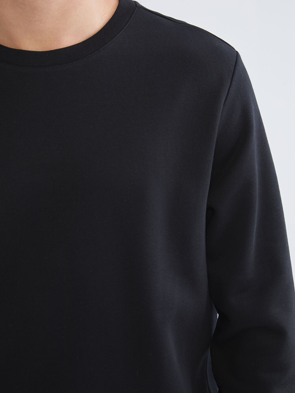 Crew Neck Men's Sweatshirt-4