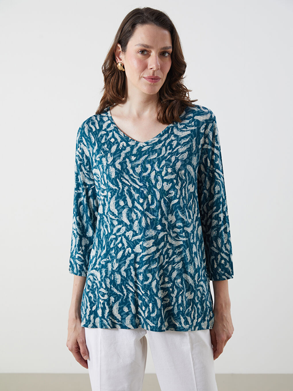 LCW Grace V-Neck Patterned Blouse -W54560Z8-LSY