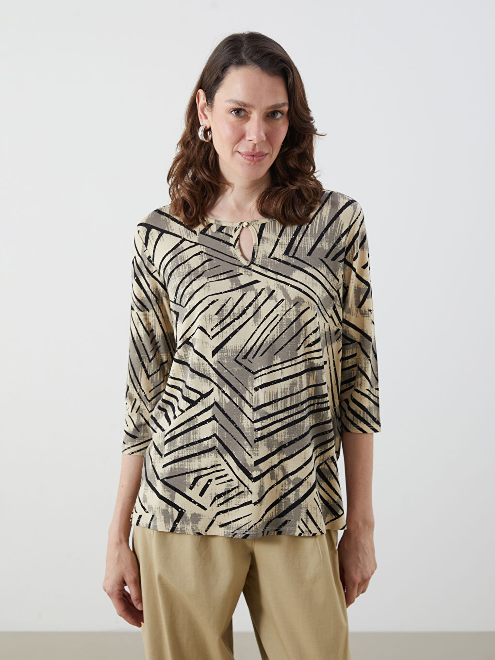 LCW Grace Crew Neck Patterned T-Shirt -W54564Z8-LQB