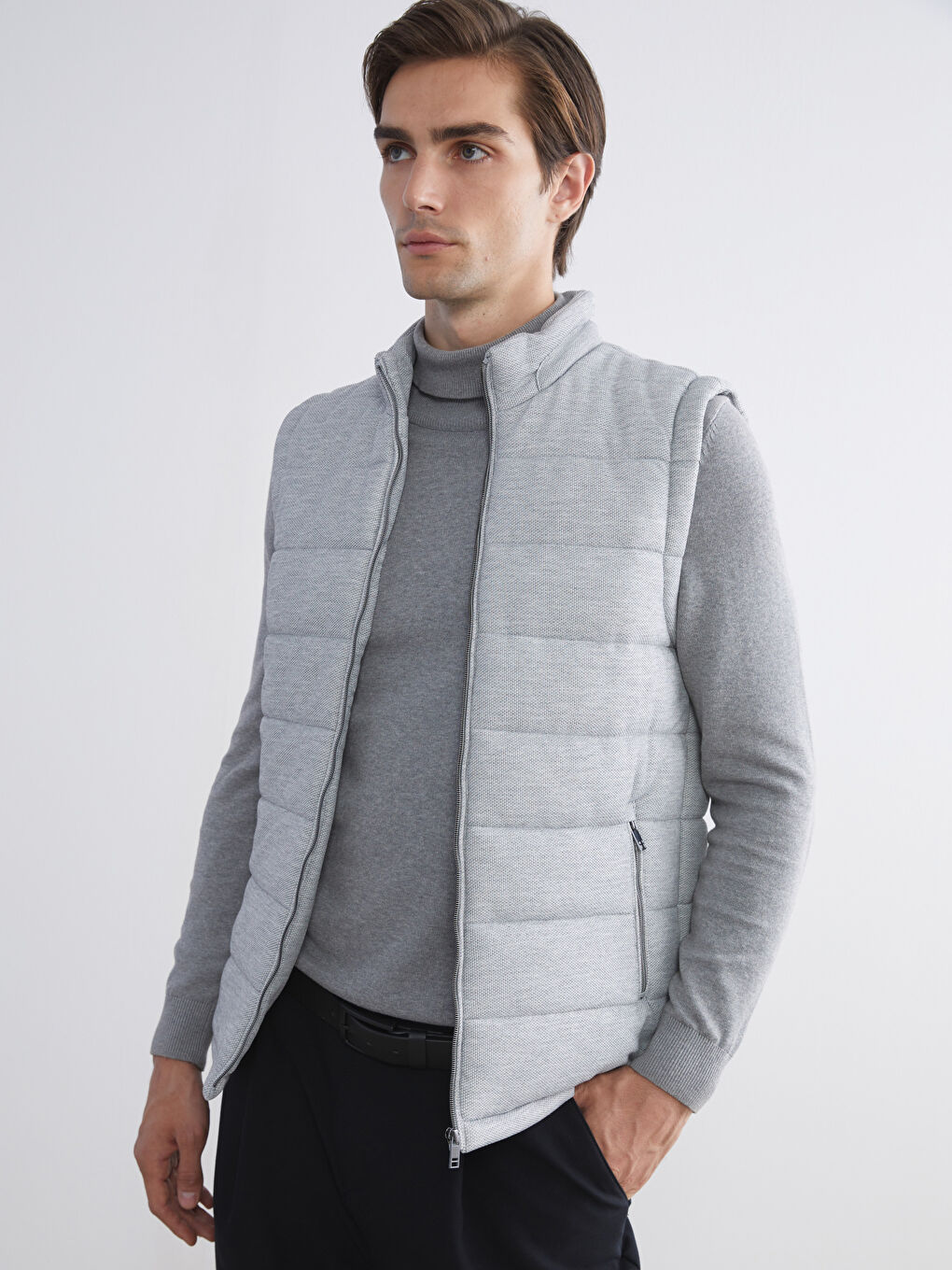 Slim Fit Funnel Neck Men's Puffer Gilet