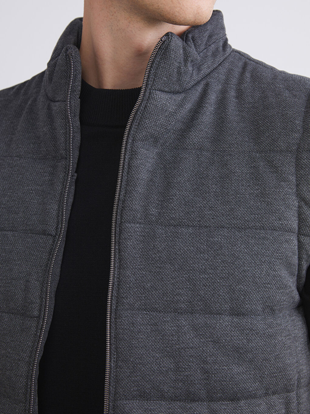 Slim Fit Funnel Neck Men's Puffer Gilet-3