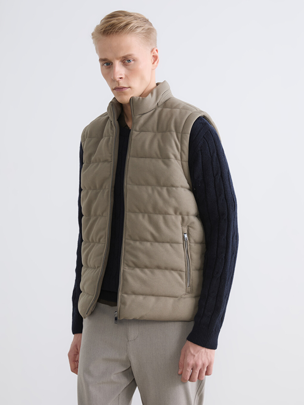 Slim Fit Funnel Neck Men's Puffer Gilet