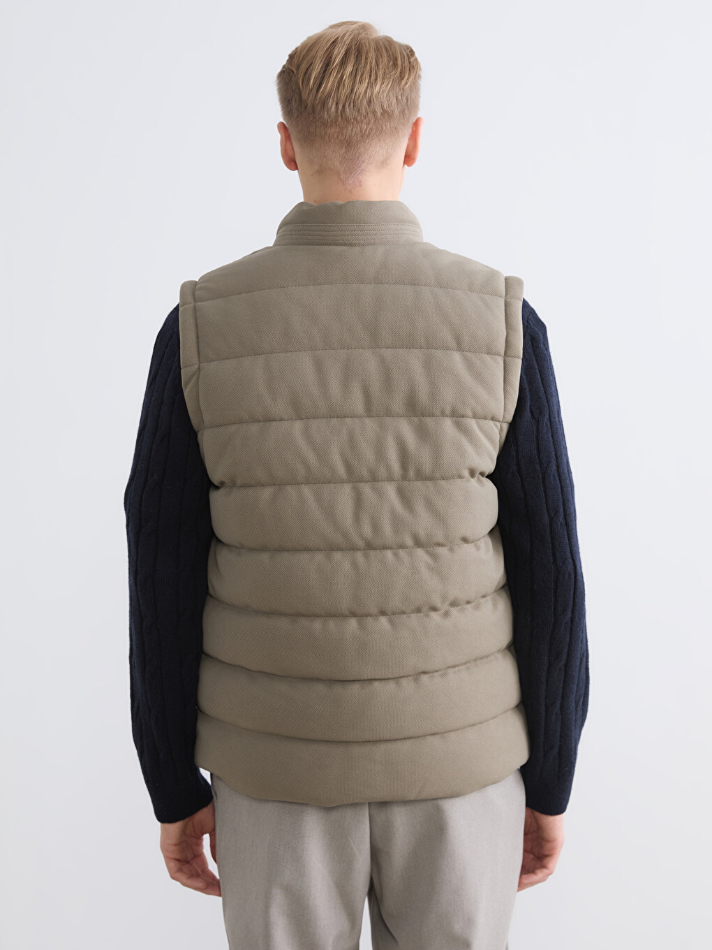 Slim Fit Funnel Neck Men's Puffer Gilet-4