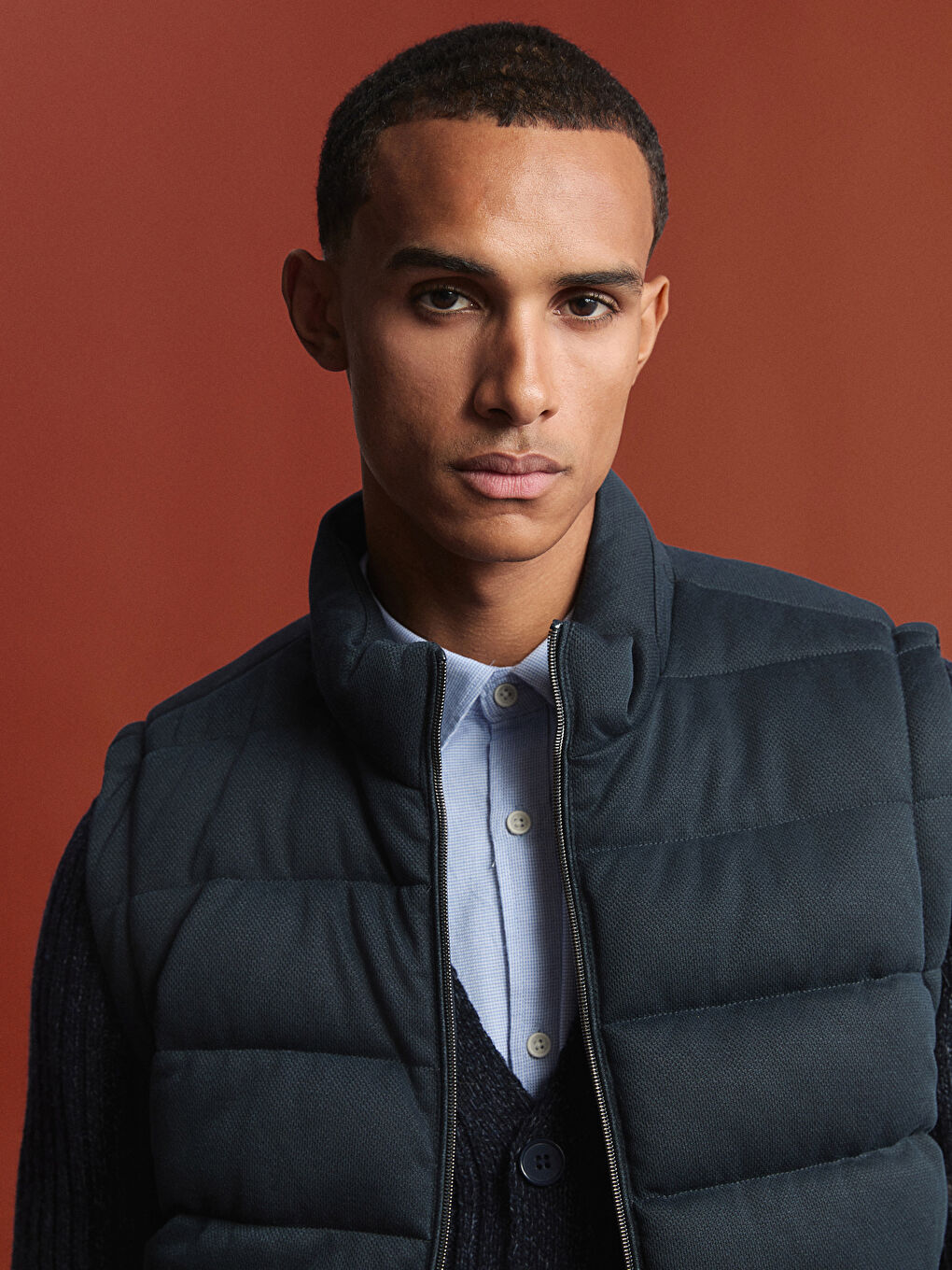 Slim Fit Funnel Neck Men's Puffer Gilet-2