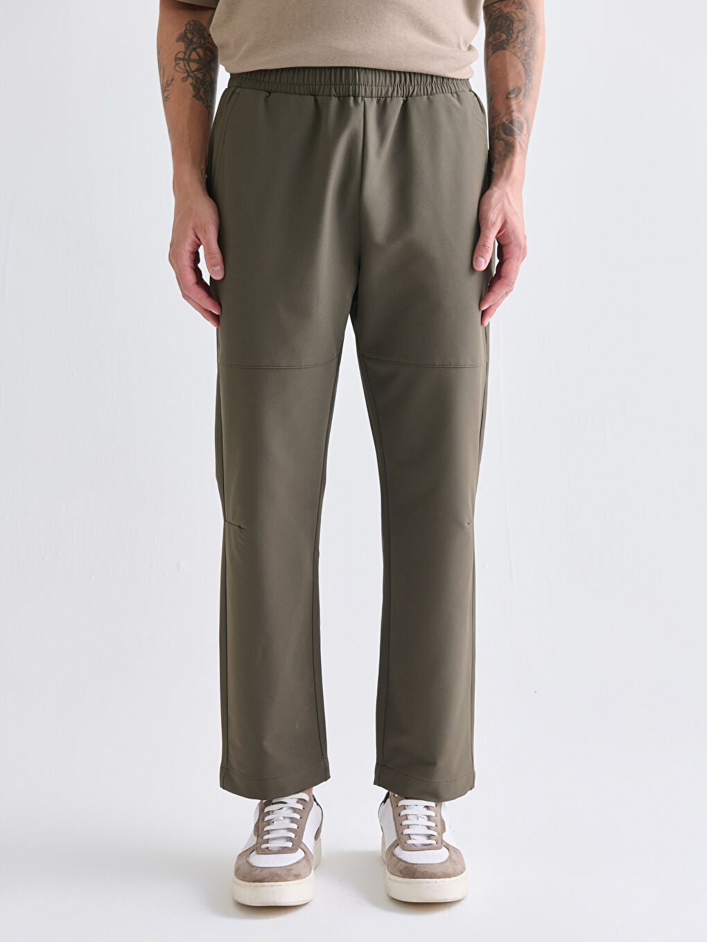 Standard Fit Men's Sweatpants-1