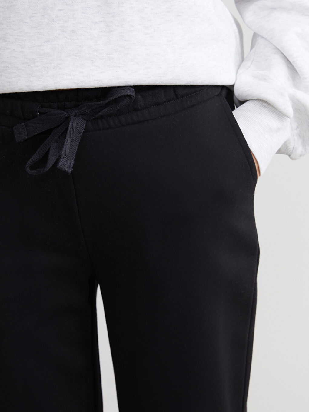 Women's Sweatpants with Elastic Waist-2