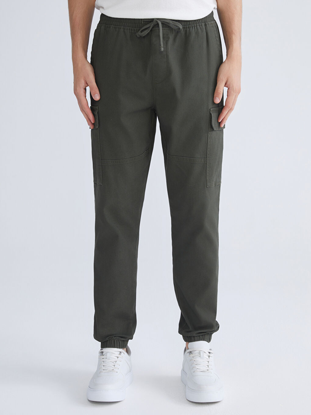 Standard Fit Twill Men's Trousers-1