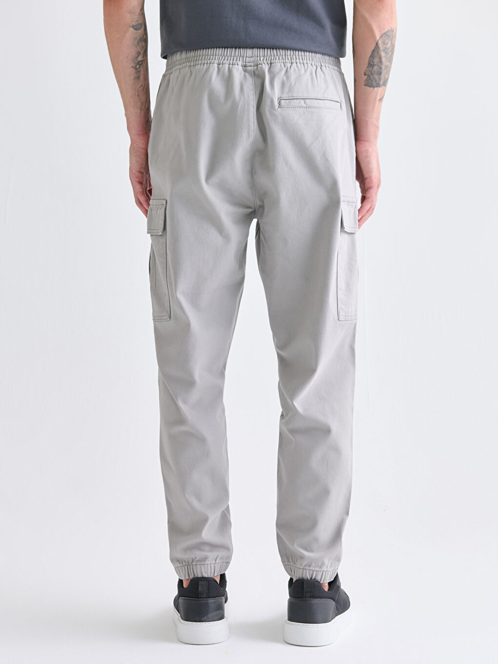 Standard Fit Men's Cargo Trousers-3