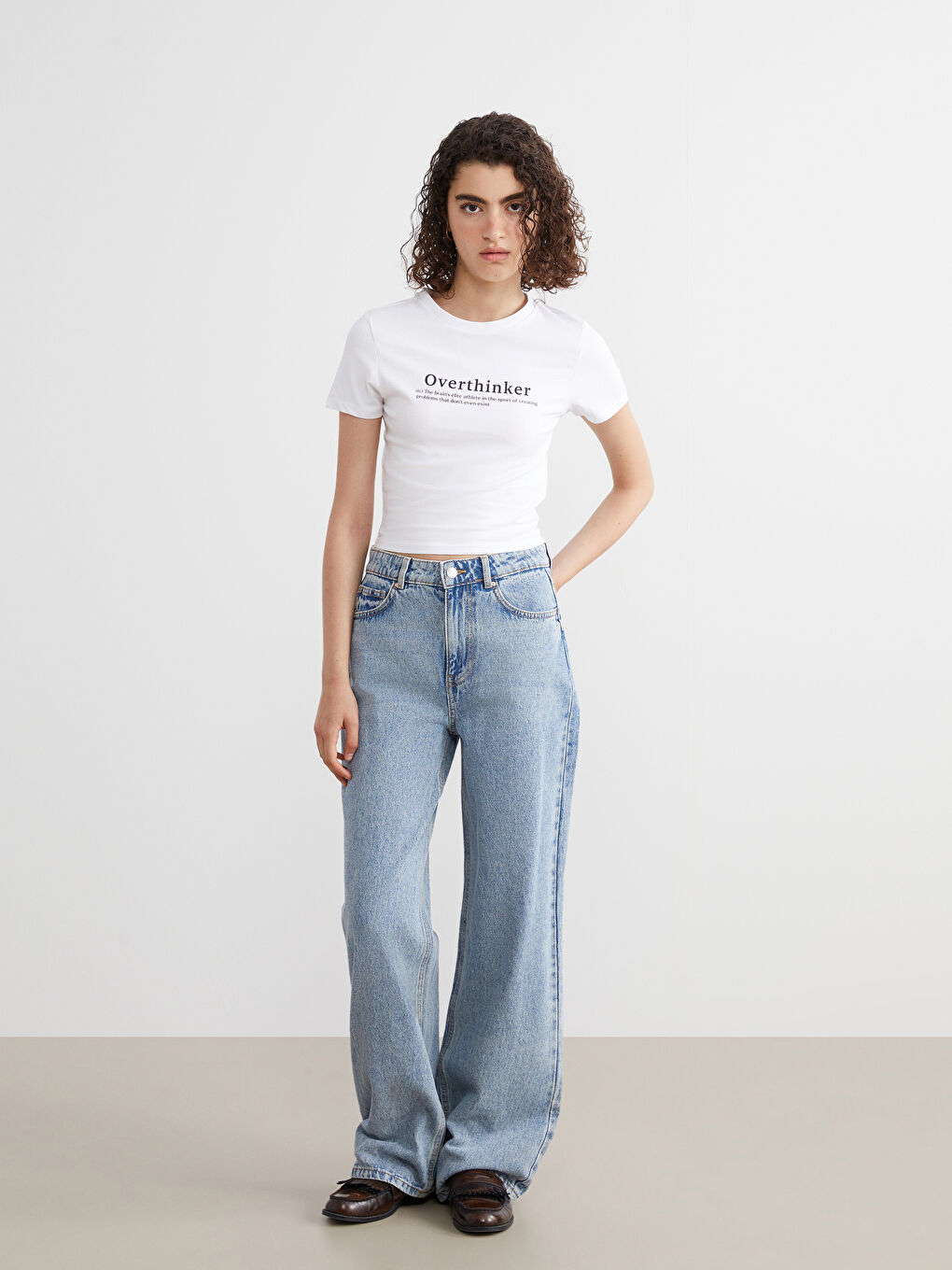 Okrugli izrez Štampana Ženska Crop Top Majica-1