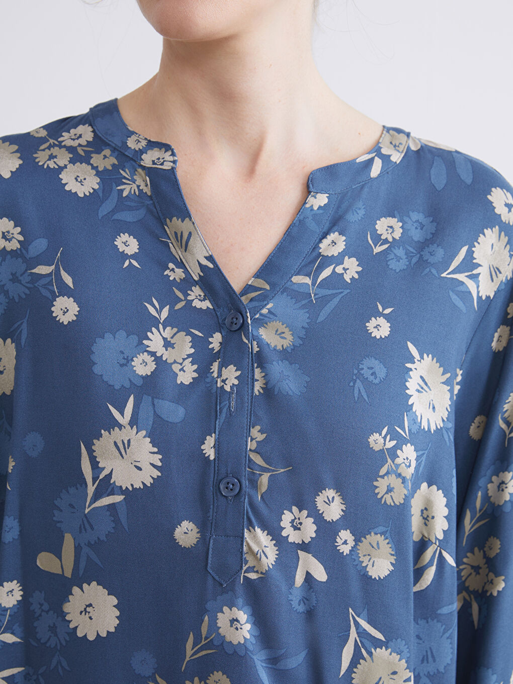Notch Neck Floral Blouse-2
