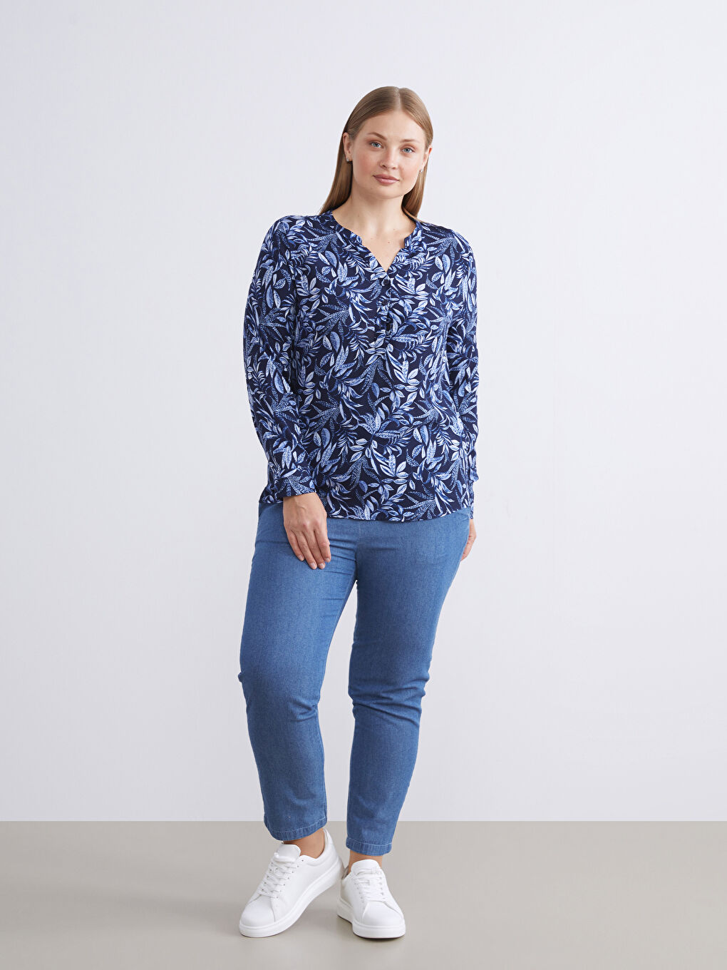 Notch Neck Floral Blouse-5