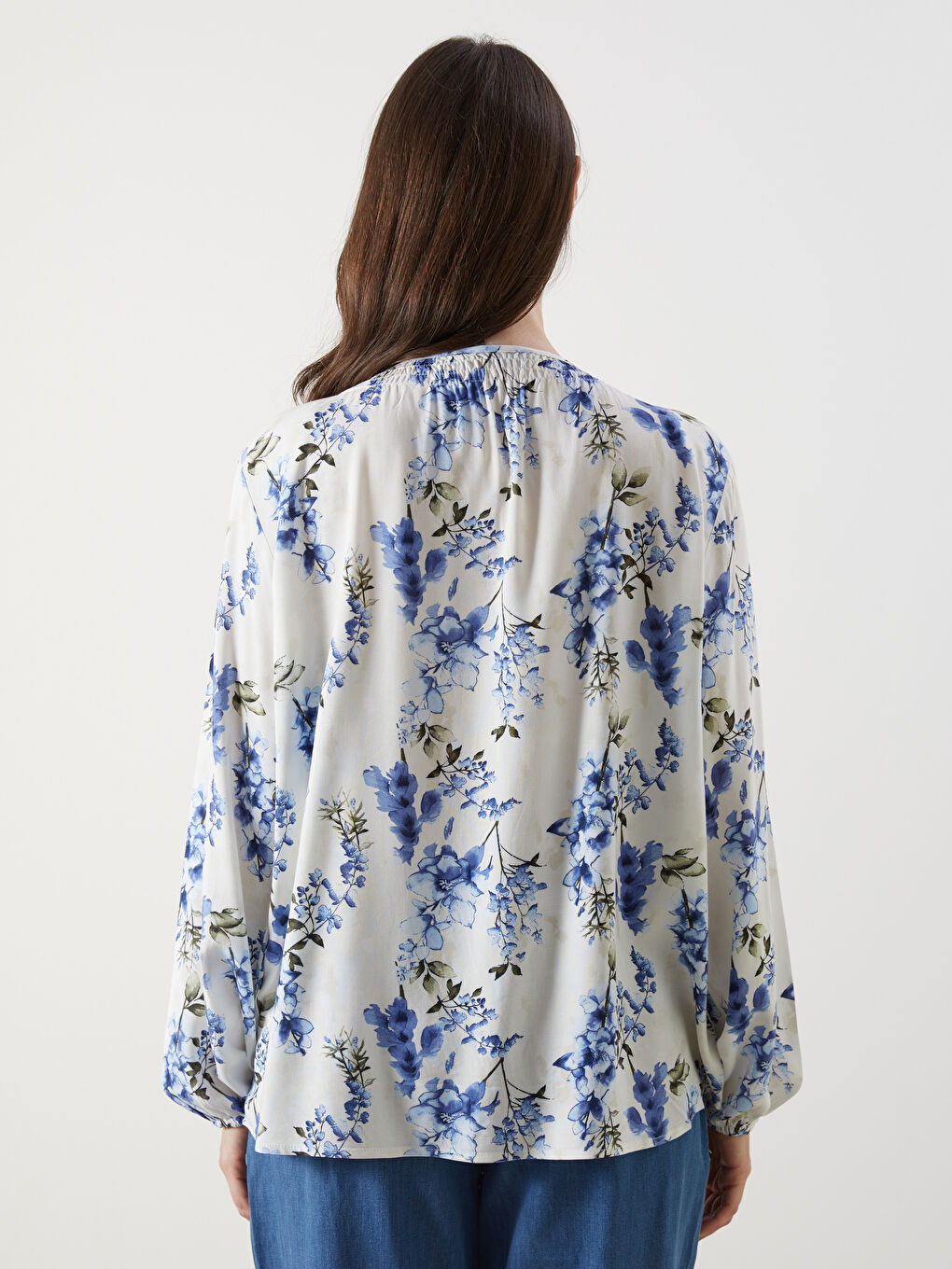 LCW Grace Tie Neck Floral Blouse -W54717Z8-LRA