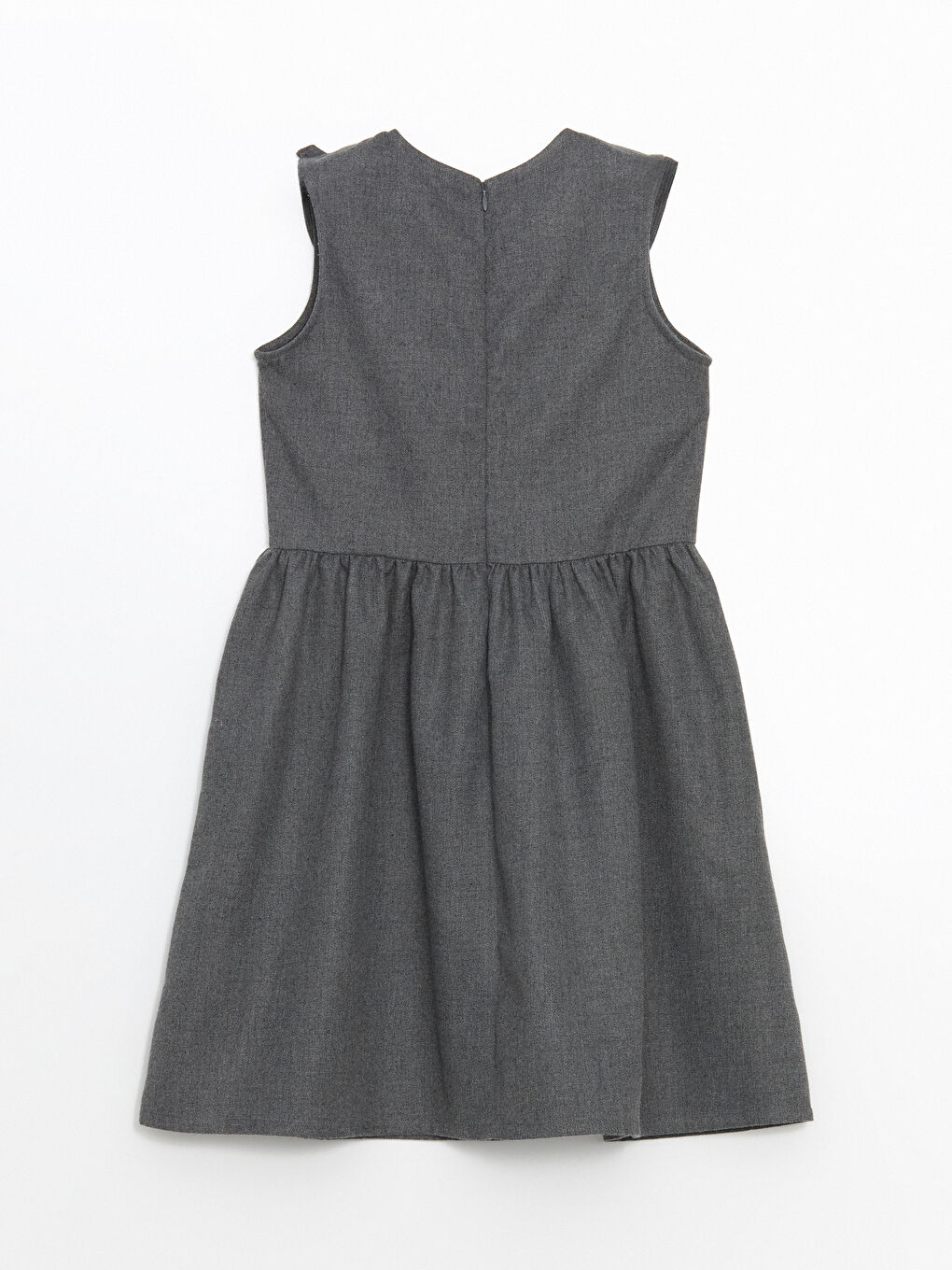 მრგვალი საყელო, ბაფთით დეტალიზებული გოგონებისთვის კაბა-2