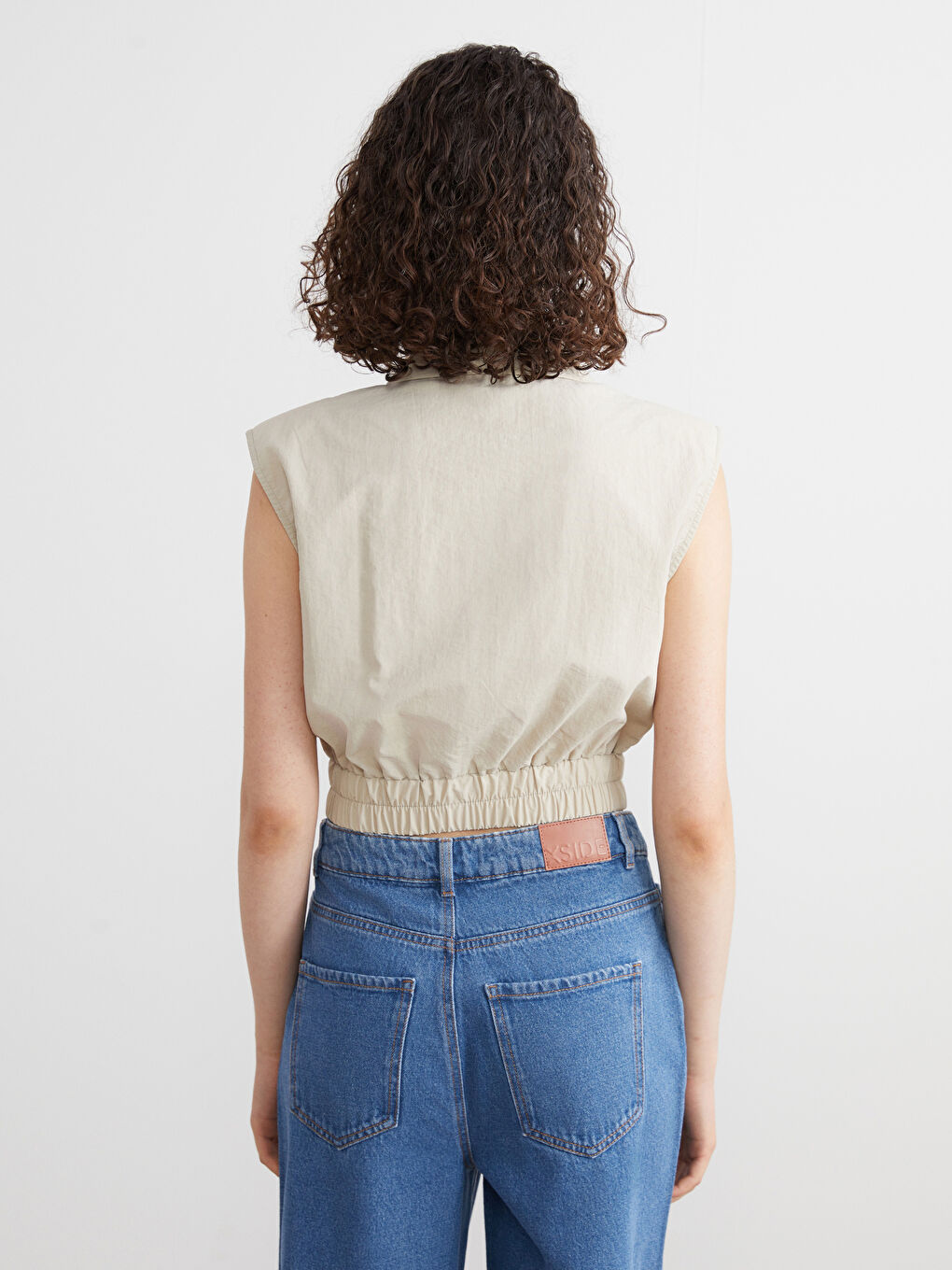 Collared Neck Crop Women's Waistcoat-3