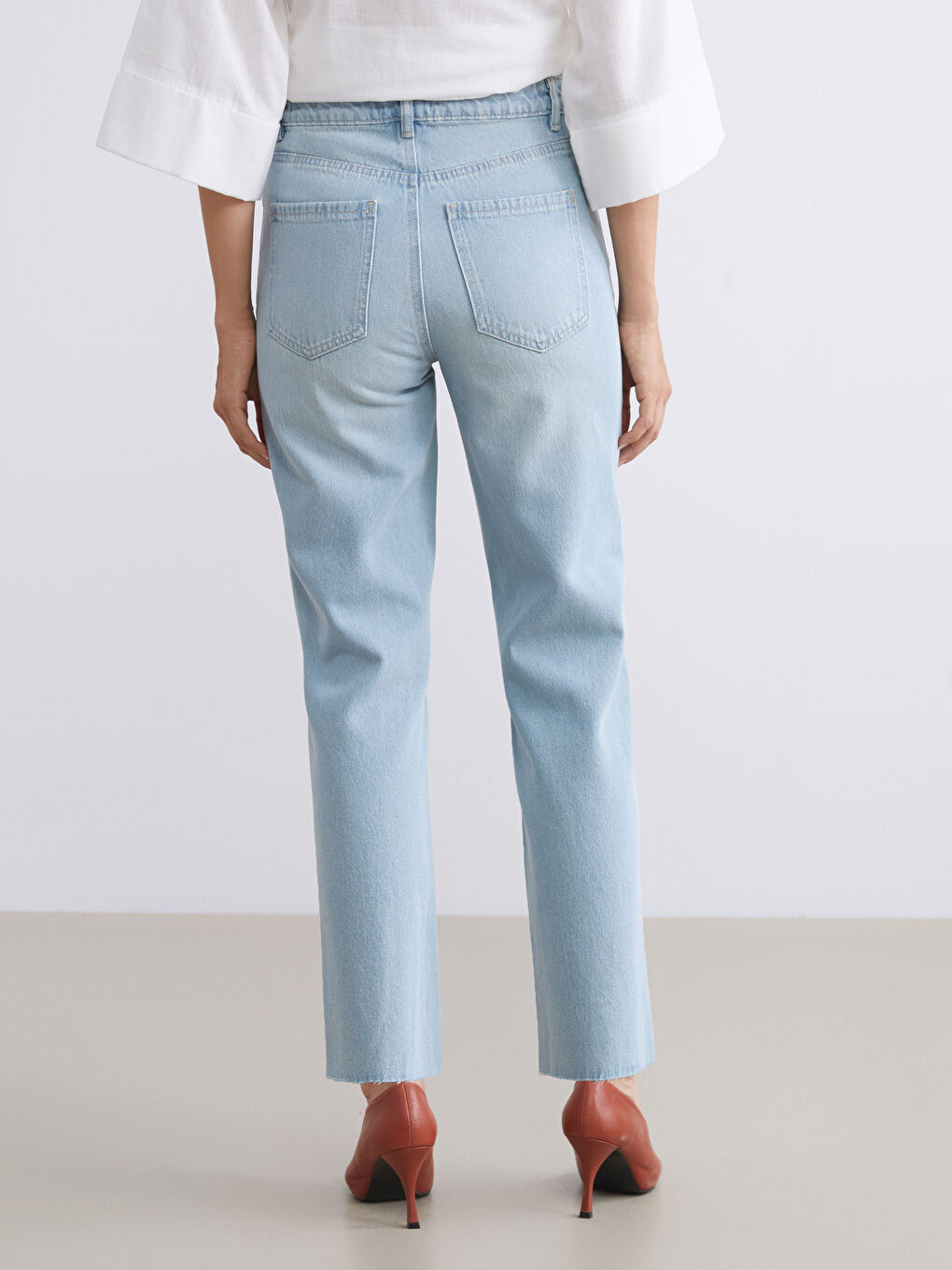 LCW Jeans Дънки За Жени С Права Кройка -W54780Z8-311