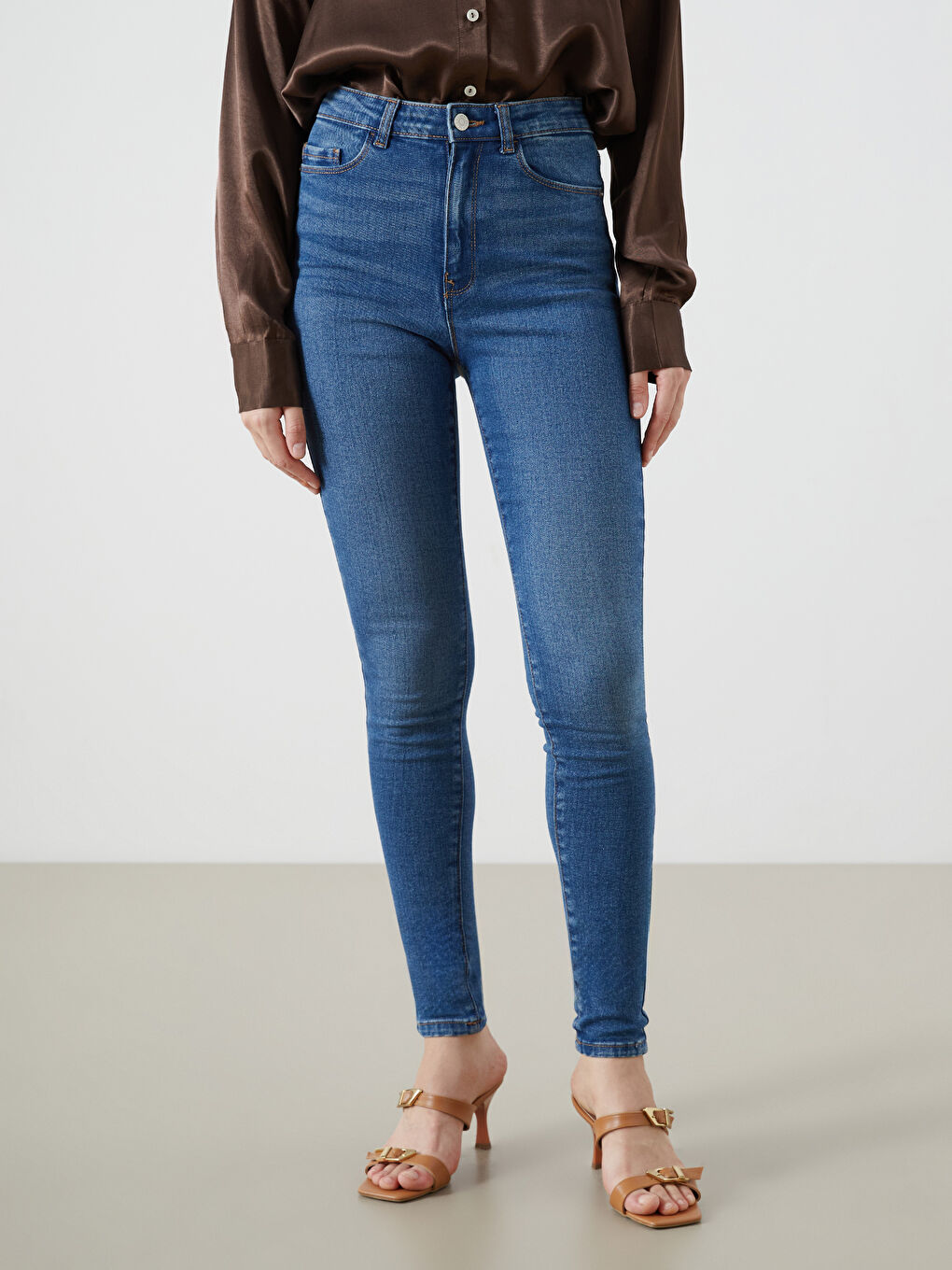 Jupiter Super Skinny Fit Women's Jeans-3