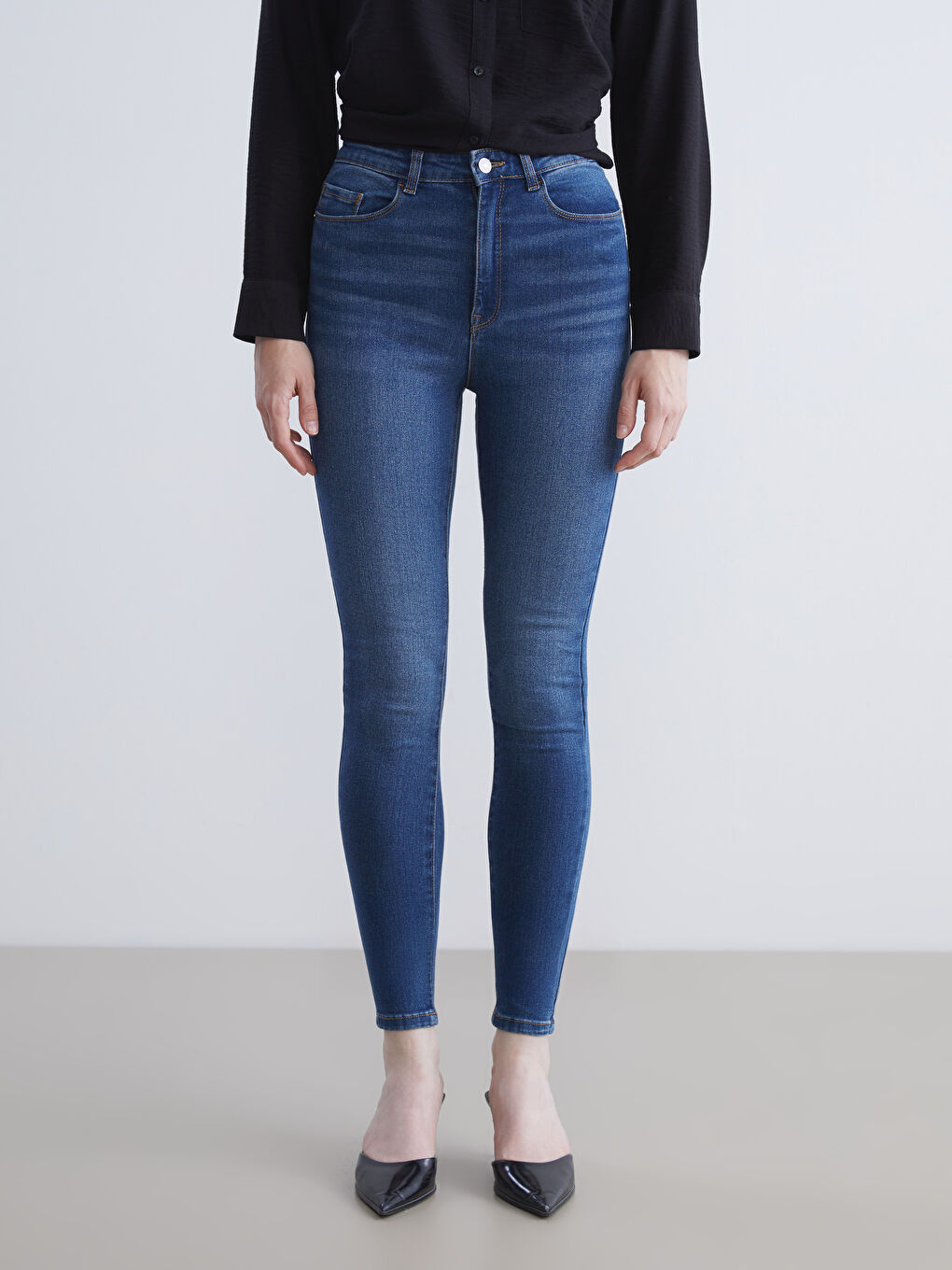 Jupiter Super Skinny Fit Women's Jeans-2
