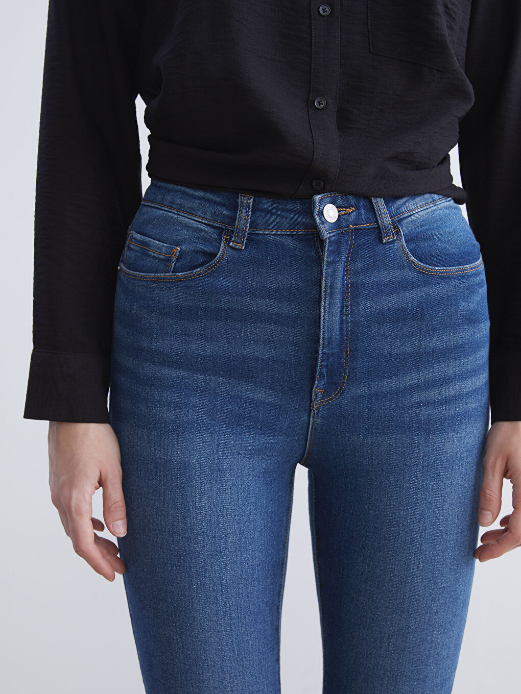 Jupiter Super Skinny Fit Women's Jeans-4