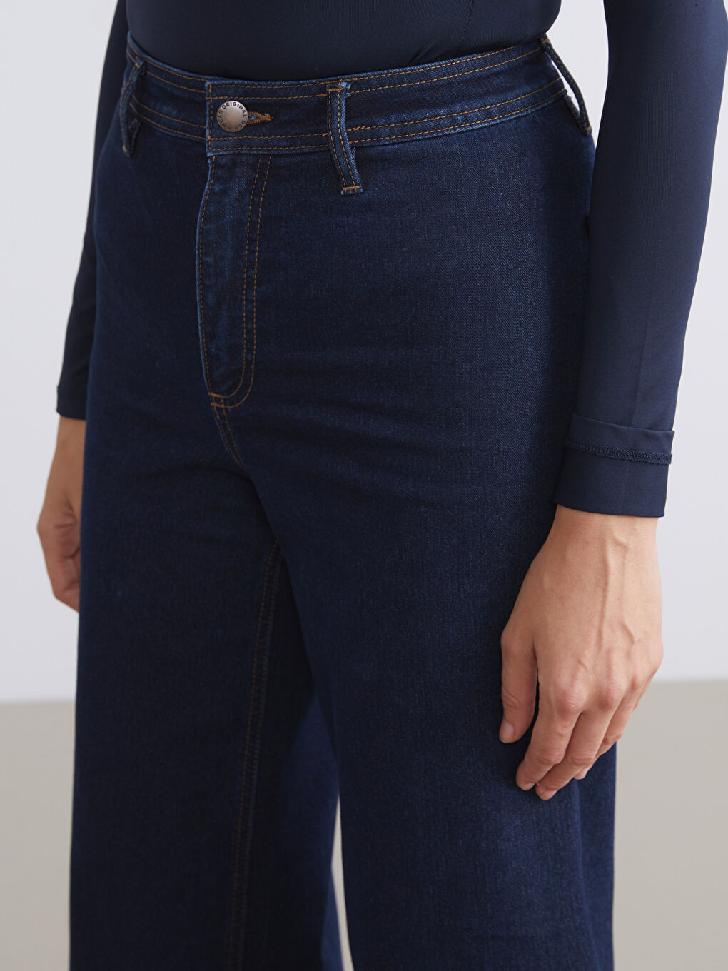 Wideleg Women's Jeans-2