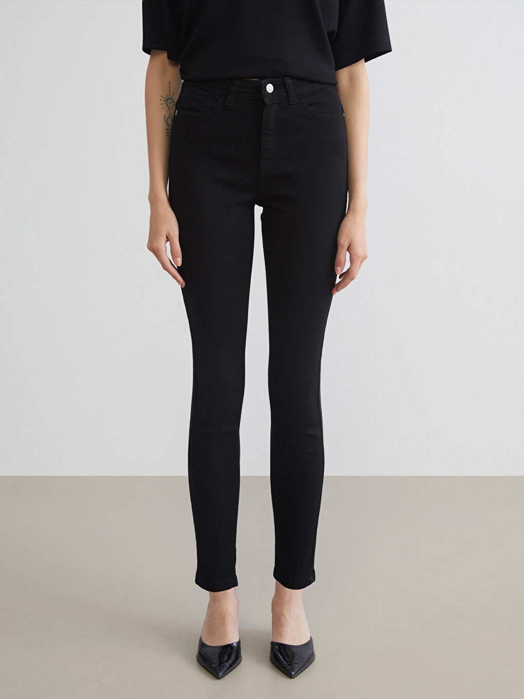 Slim Fit Women's Jeans-1
