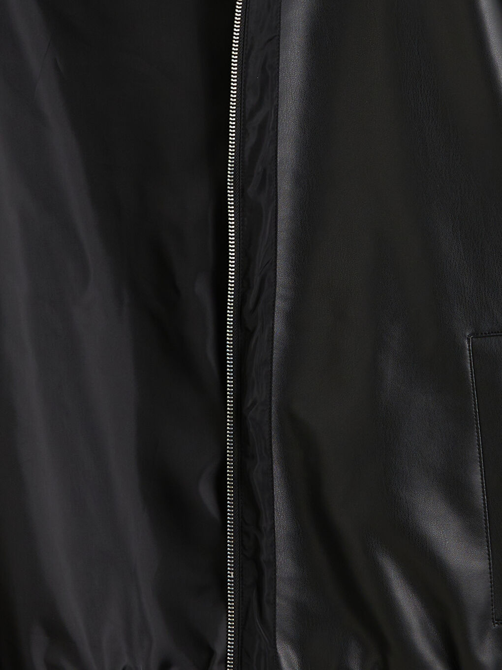 Siyah Standart Kalıp Kapüşonlu Erkek Deri Görünümlü Ceket-6