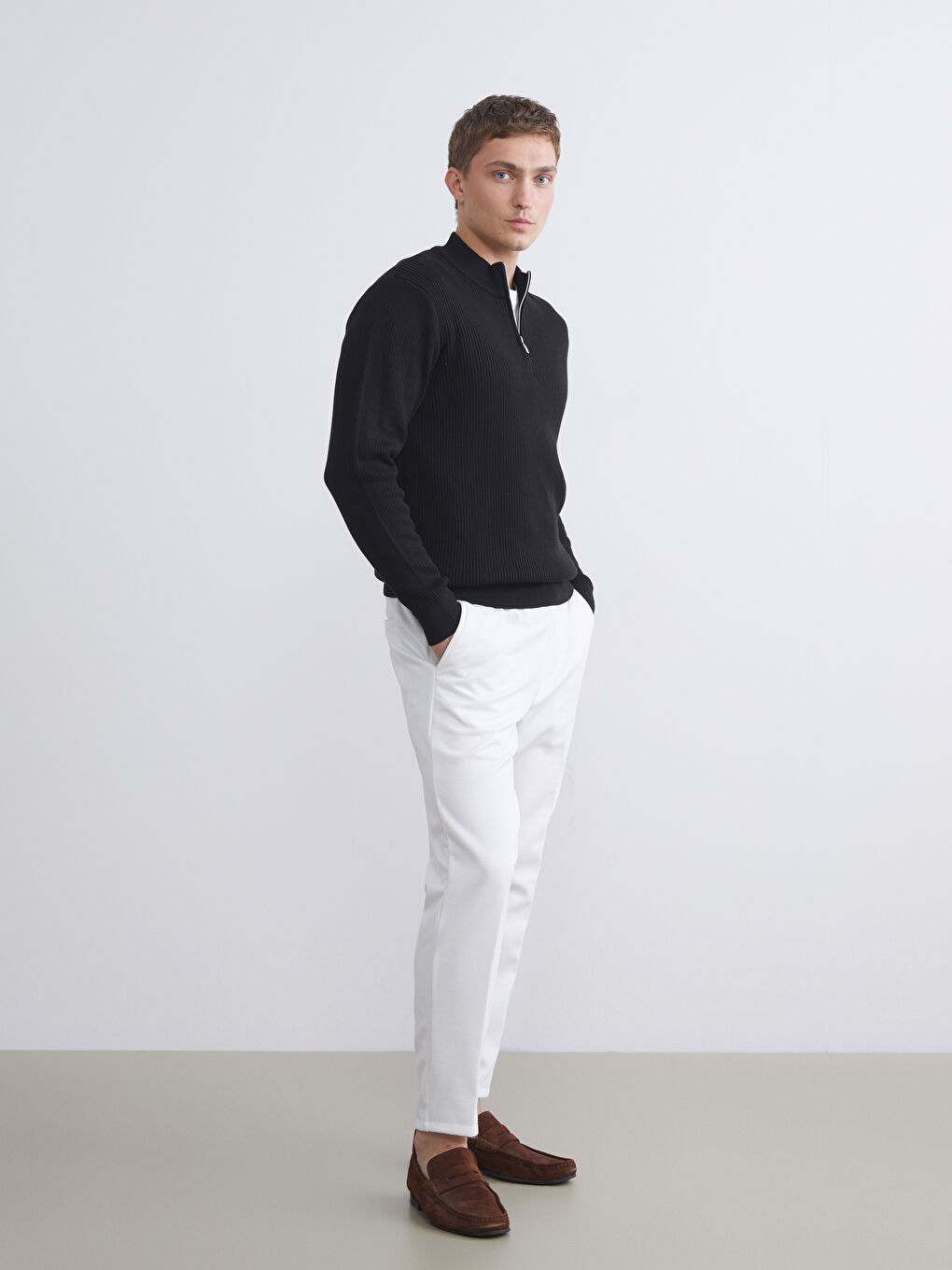 سترة تريكو بياقة عالية رجال-1