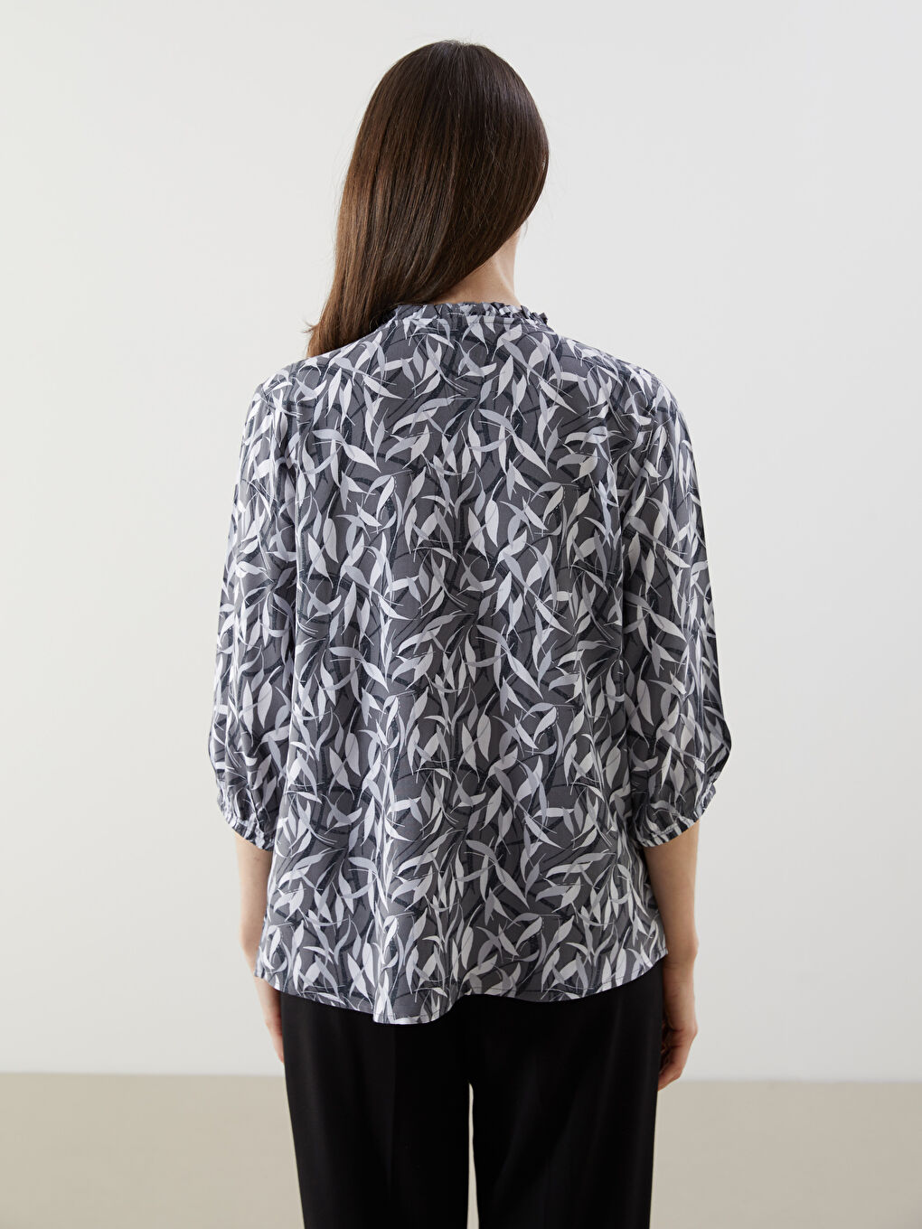 LCW Grace Notch Neck Floral Blouse -W54880Z8-LQJ