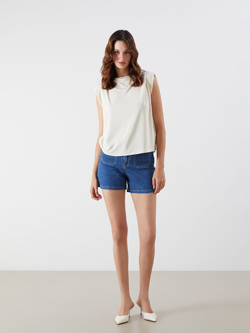 LCW Vision Woman BEIGE T-Shirt -W54893Z8-KNB