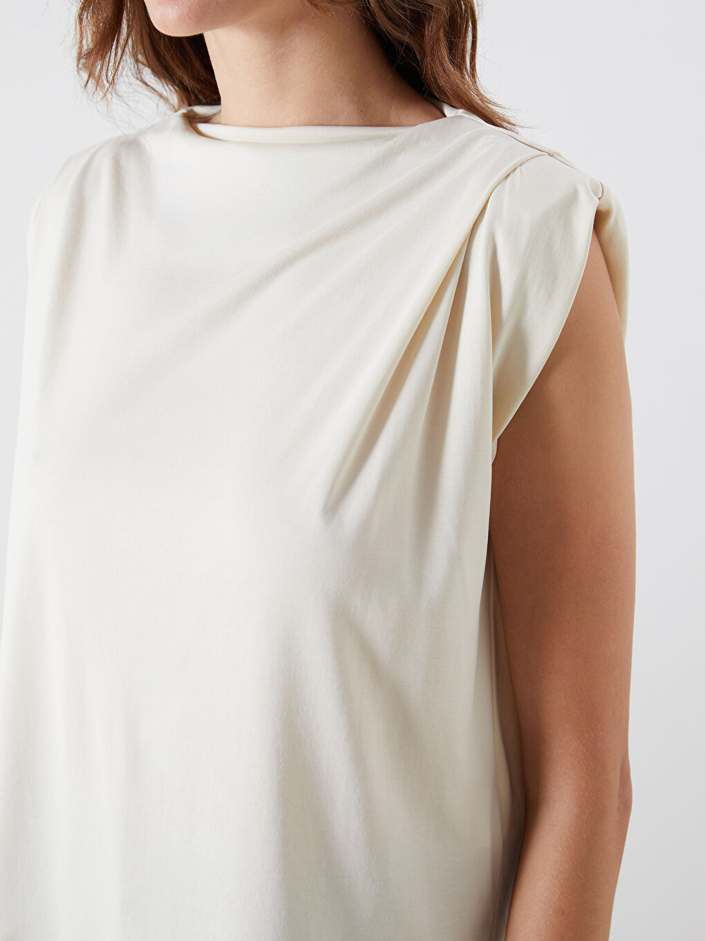 LCW Vision Woman BEIGE T-Shirt -W54893Z8-KNB