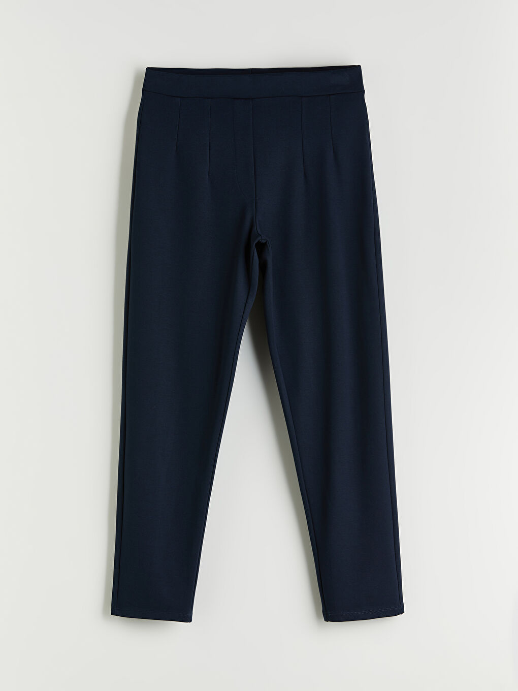 LCW Grace Elastic Waist Carrot Fit Women's Trousers -W54939Z8-E1J