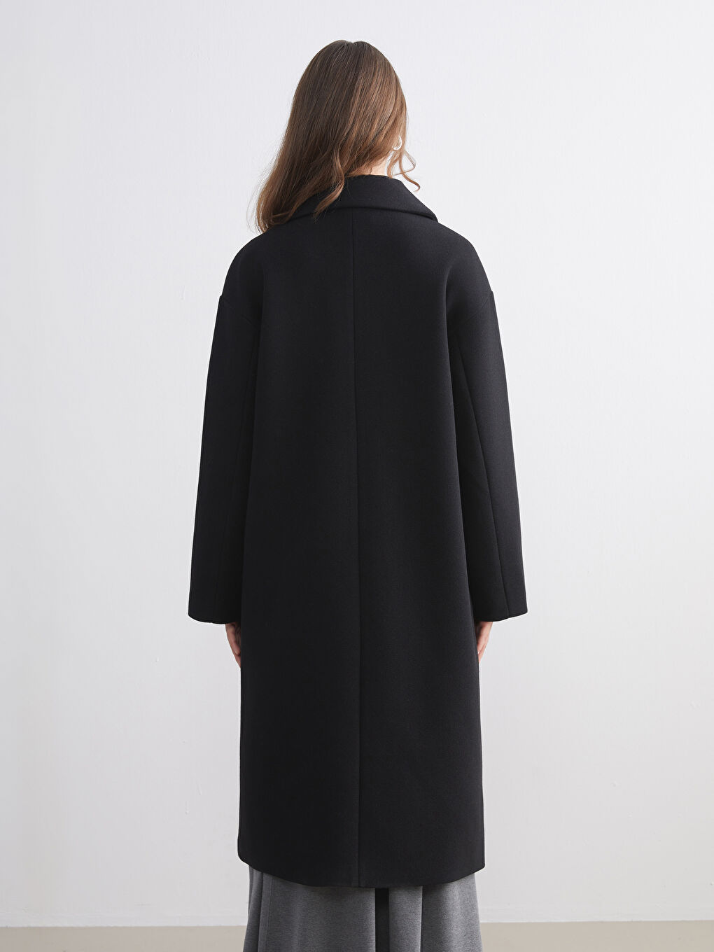 Siyah Ceket Yaka Kadın Kaşe Kaban-4