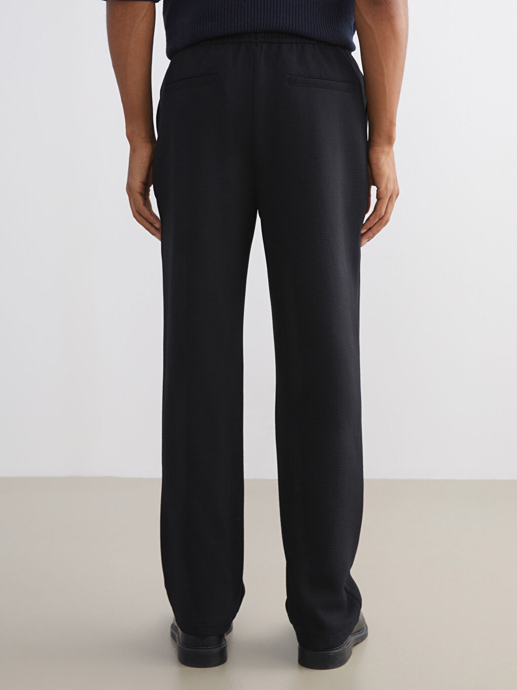 Siyah Standart Kalıp Erkek Pantolon-3