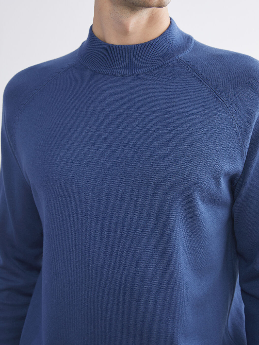Half Turtleneck Long Sleeve Men's Knitwear Sweater-2