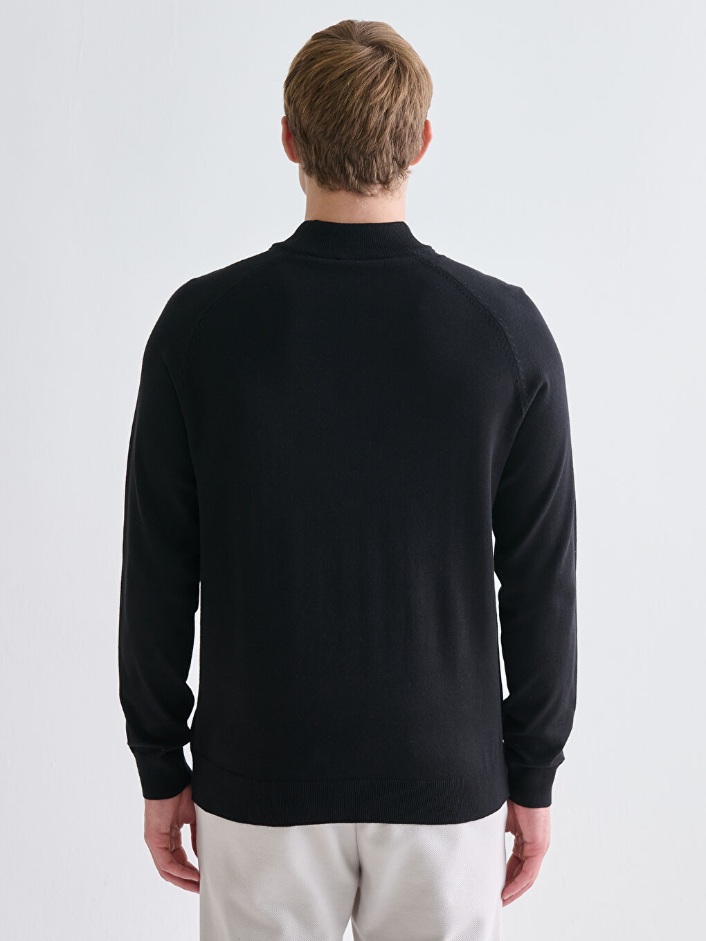 Half Turtleneck Long Sleeve Men's Knitwear Sweater-3