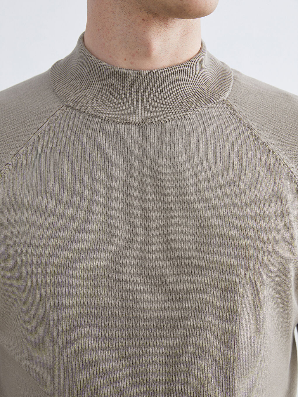 Kahverengi Yarım Balıkçı Yaka Uzun Kollu Erkek Triko Kazak-2