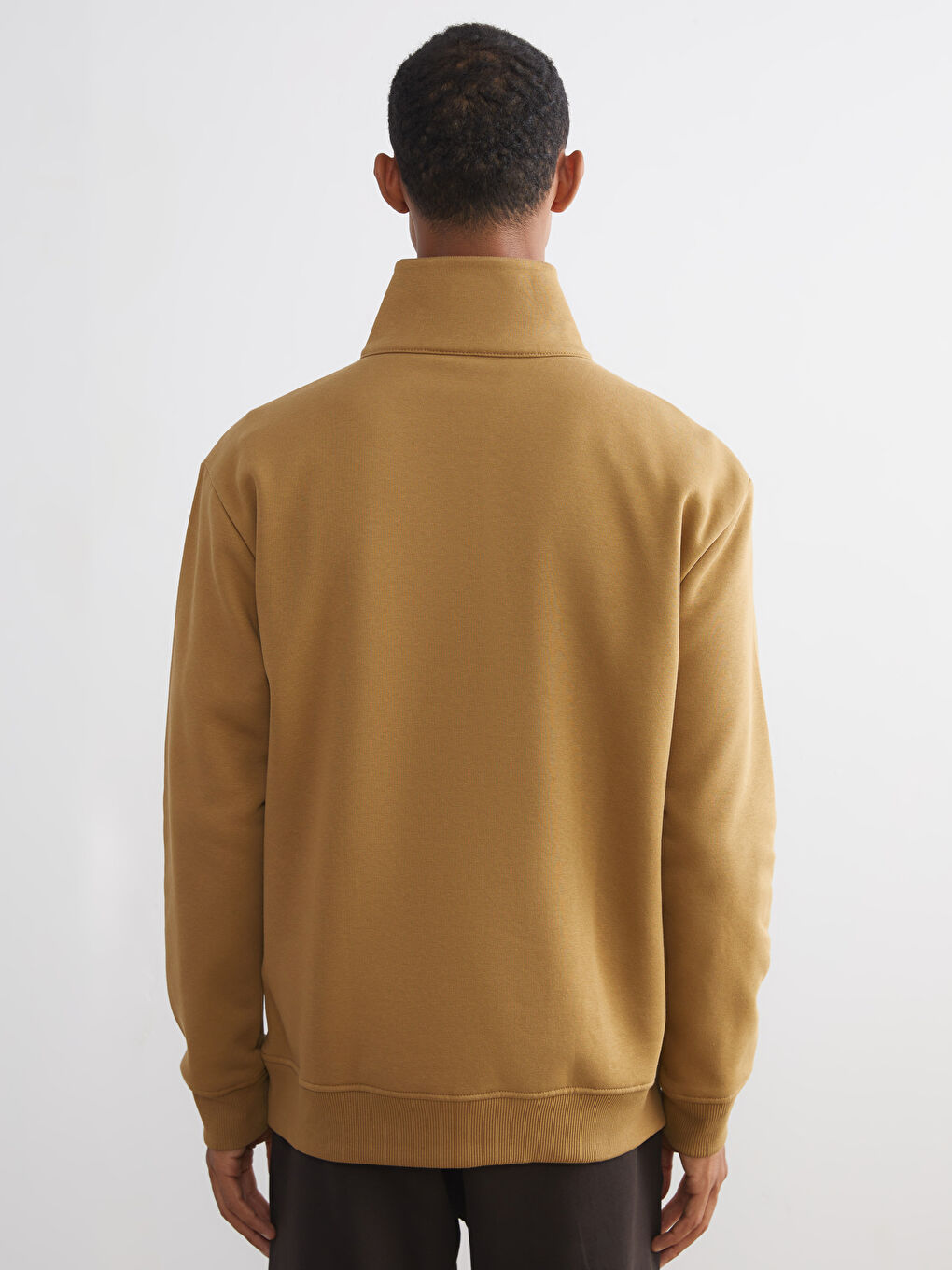 سویتشێرتی ئەستووری زیپدار بۆ پیاوان یەخەی قیفی-3